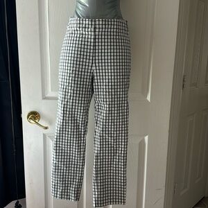 Adrianna Papell Stretch Capris